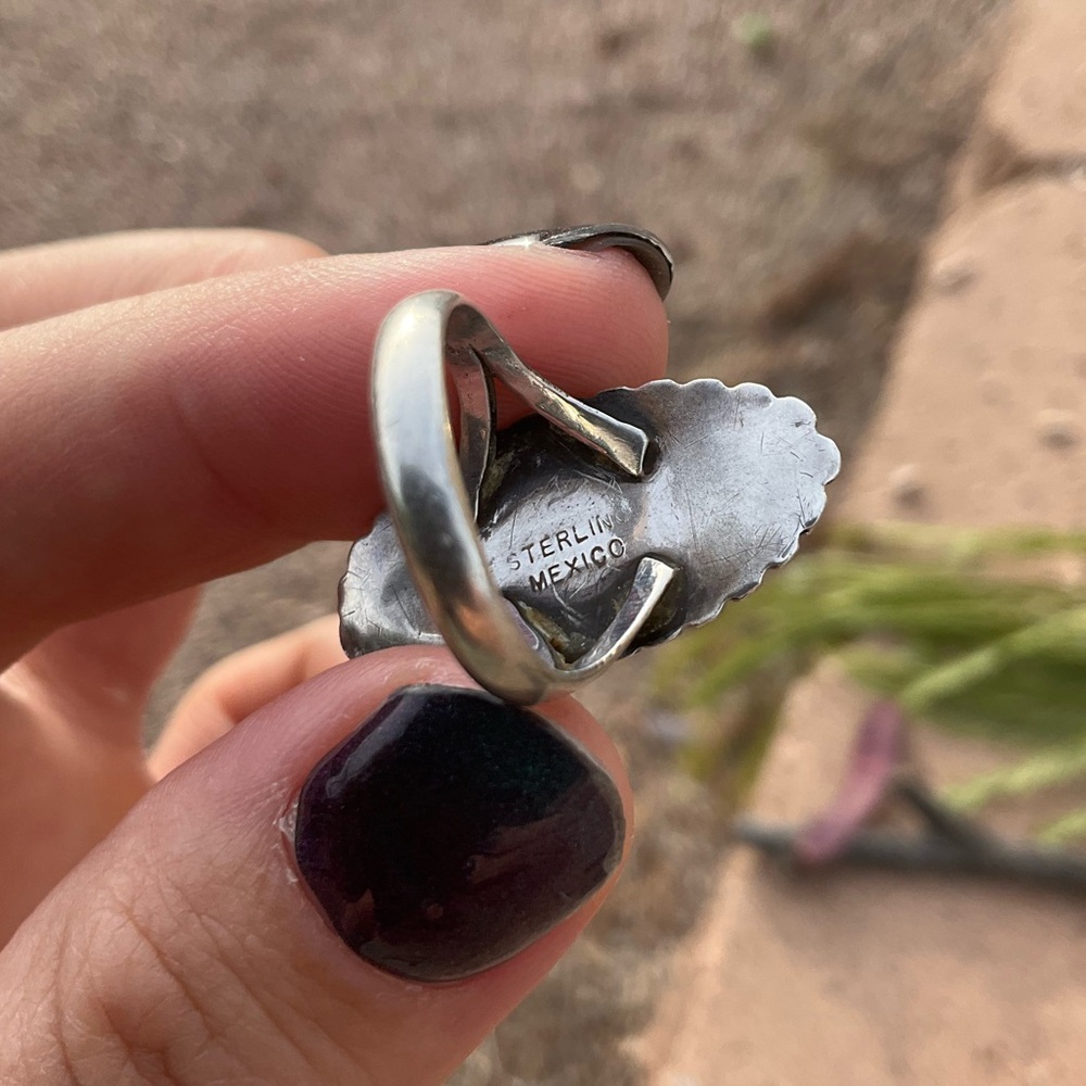 Mexican Black Onyx Silver Ring - Picture 5 of 7